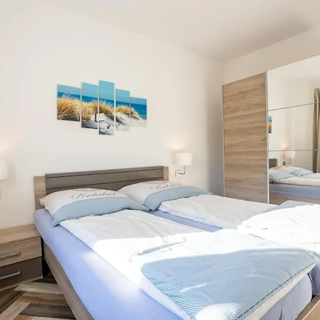 Robbenglueck Holiday home *