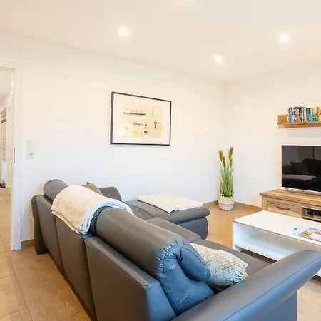 Holiday home Robbenglueck - Viel Platz Fuer Generationen Und Freunde *